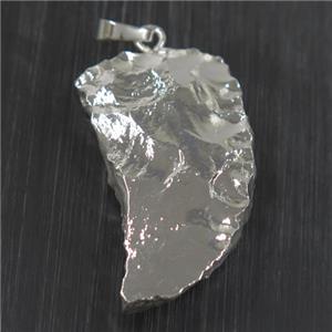 hammered Clear Quartz pendant, horn, silver plated, approx 20-40mm