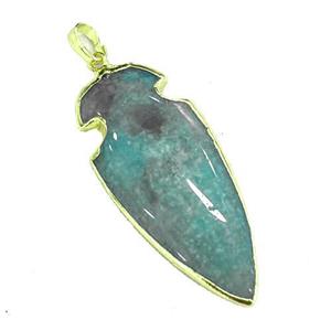 green Amazonite arrowhead pendant, gold plated, approx 20-40mm