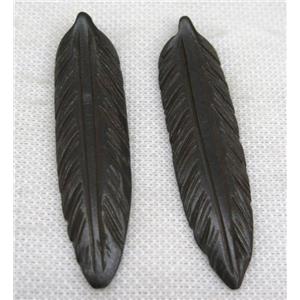 black bone feather pendant, approx 15-75mm