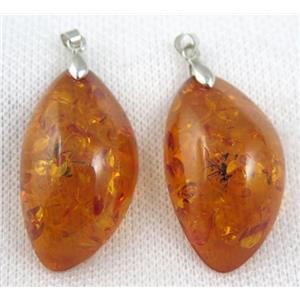 Amber pendant, freeform, orange, NR, approx 20-35mm