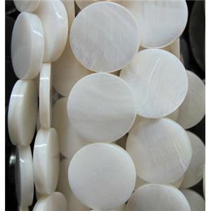 Fresh water shell bead, round, approx 15mm dia